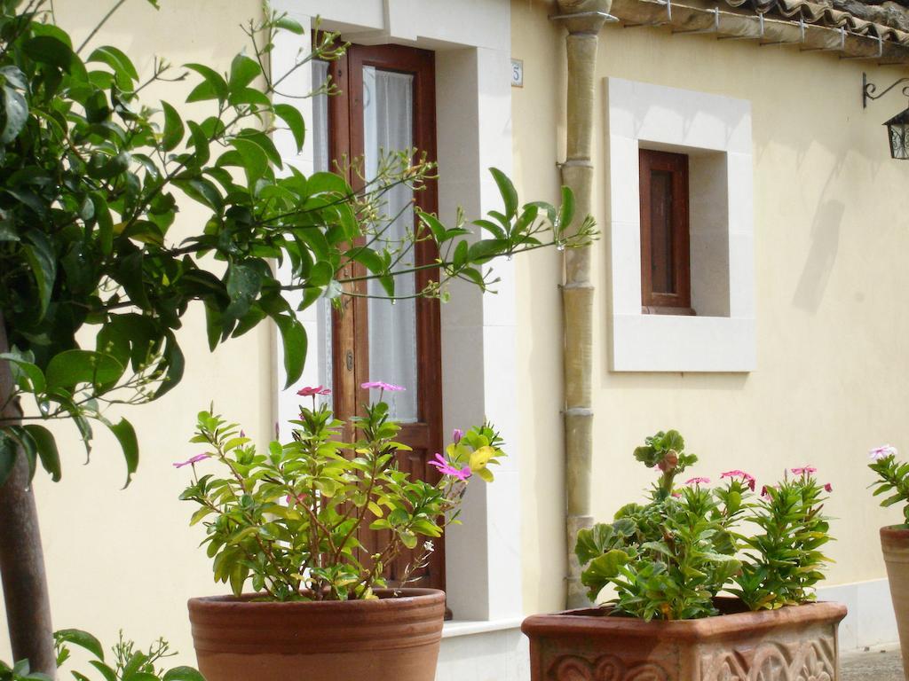 La Suma Sumalia Bed and Breakfast Noto Buitenkant foto